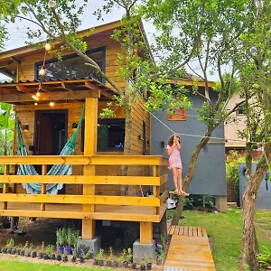 https://cabanas-na-guarda.santa-catarina-brasil.com